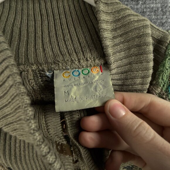 COOGI Australia Sweater Women Medium Green Knit Pullover Turtleneck Padded Shldr - Picture 8 of 16